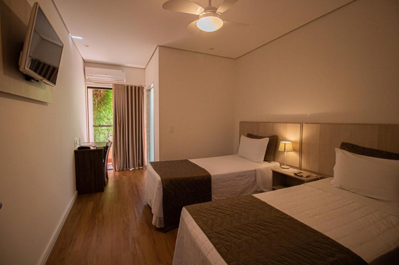 Prado Hotel Ампару Экстерьер фото